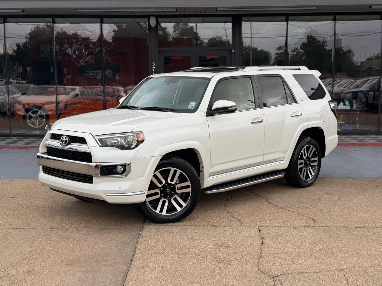 Toyota 4Runner SR5 2WD 2019