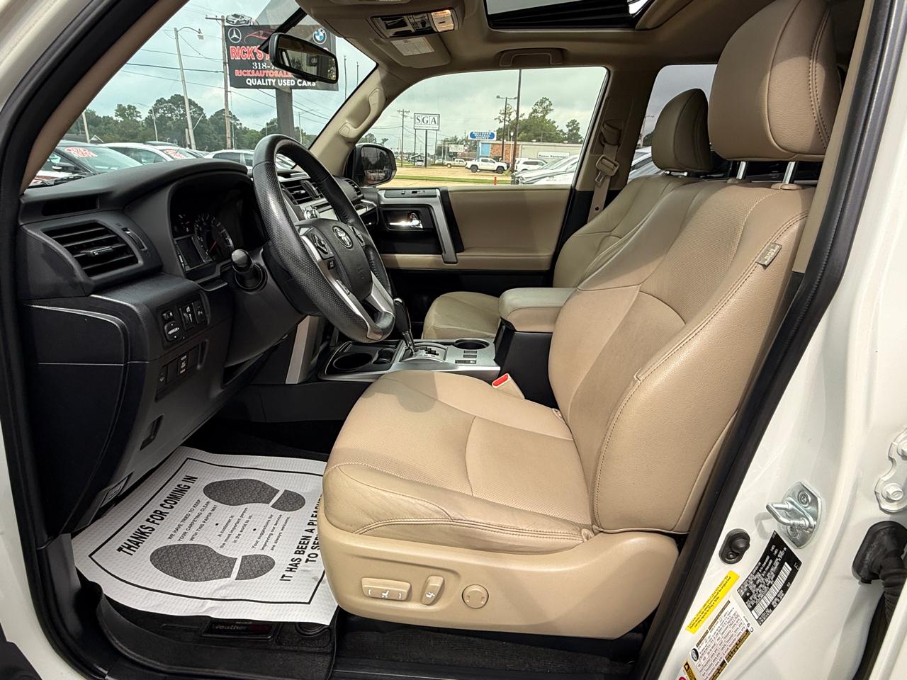 Toyota 4Runner SR5 2WD 2019