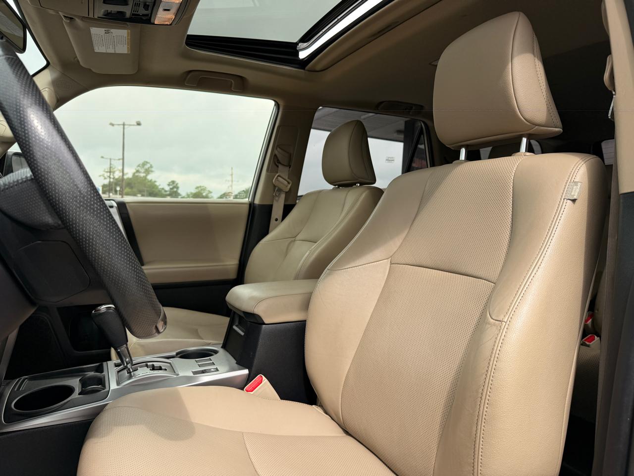 Toyota 4Runner SR5 2WD 2019