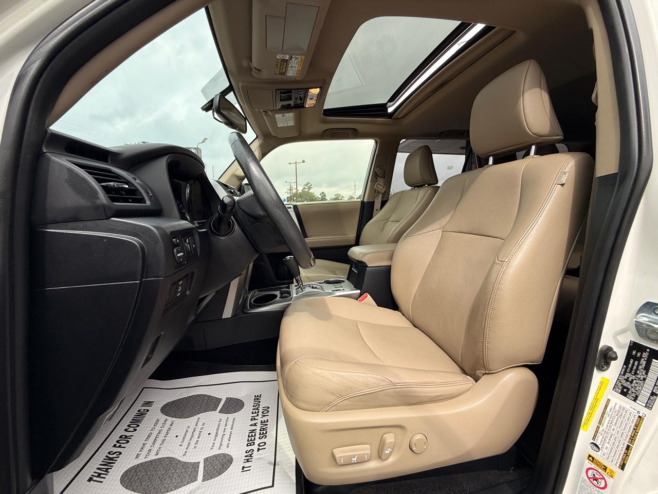 Toyota 4Runner SR5 2WD 2019