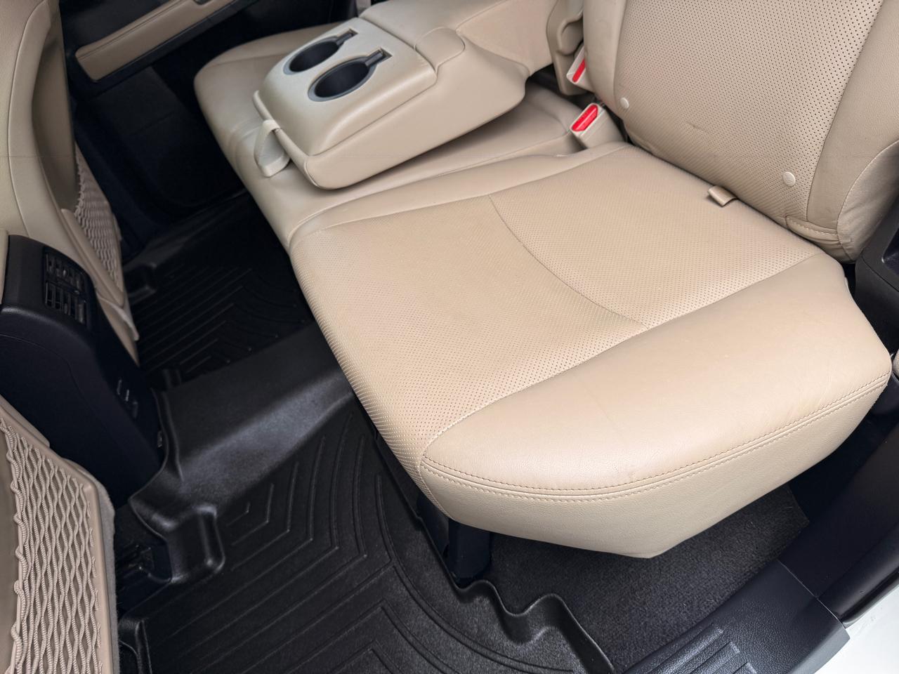 Toyota 4Runner SR5 2WD 2019