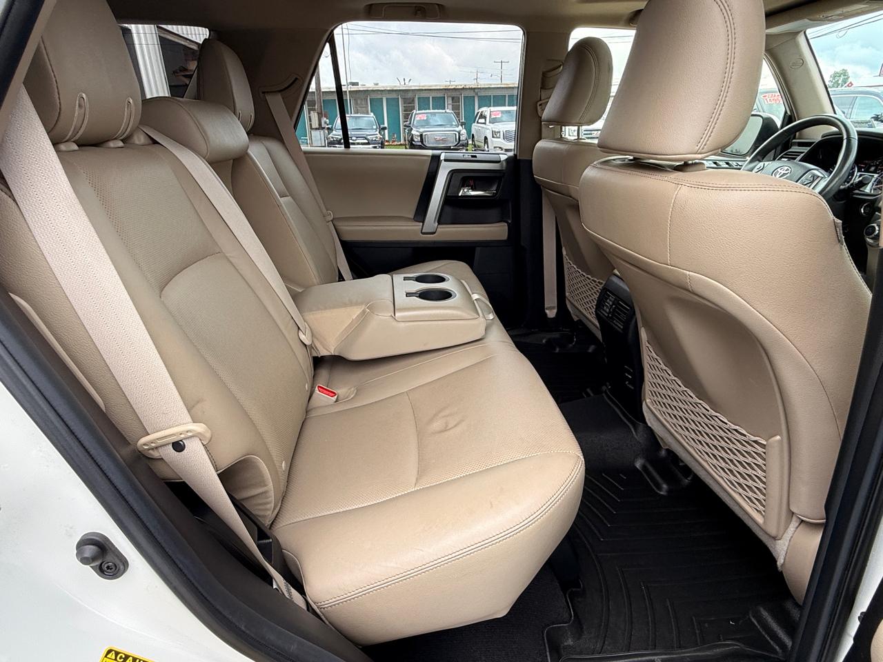 Toyota 4Runner SR5 2WD 2019