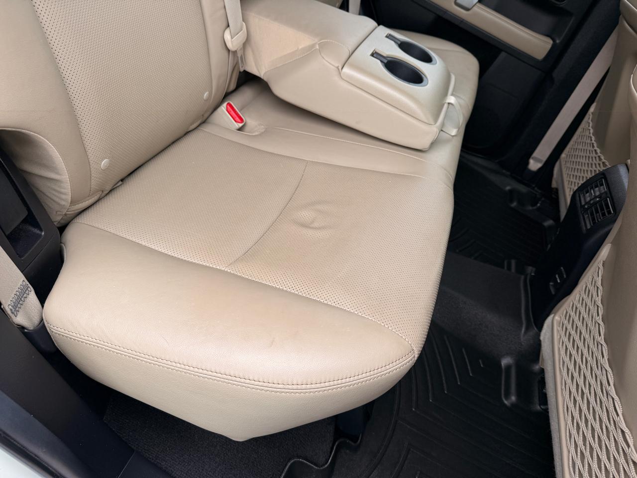 Toyota 4Runner SR5 2WD 2019