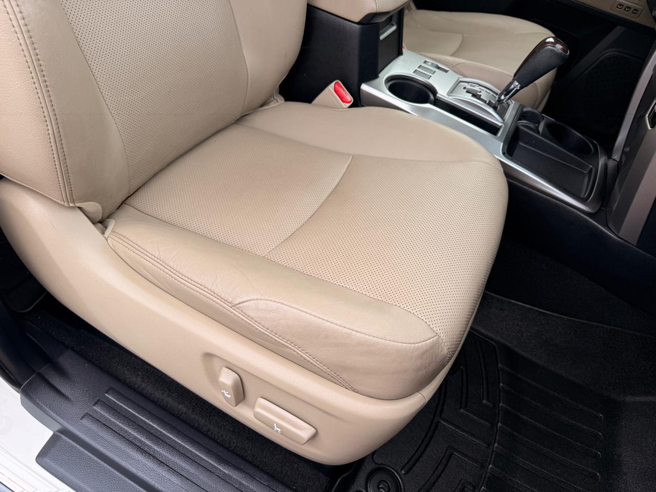 Toyota 4Runner SR5 2WD 2019