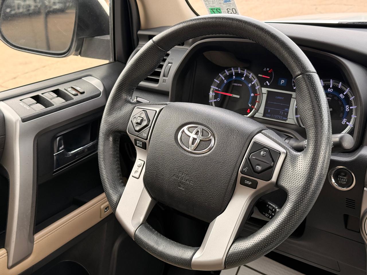 Toyota 4Runner SR5 2WD 2019
