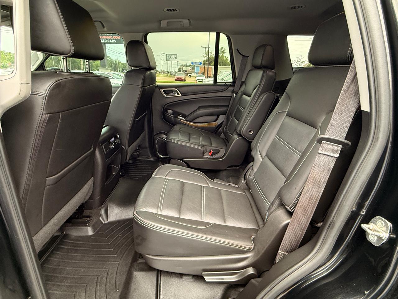 GMC Yukon Denali 4WD 2017
