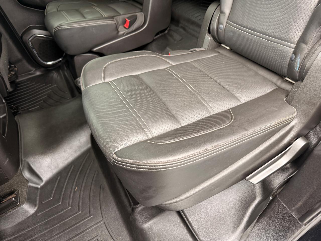 GMC Yukon Denali 4WD 2017