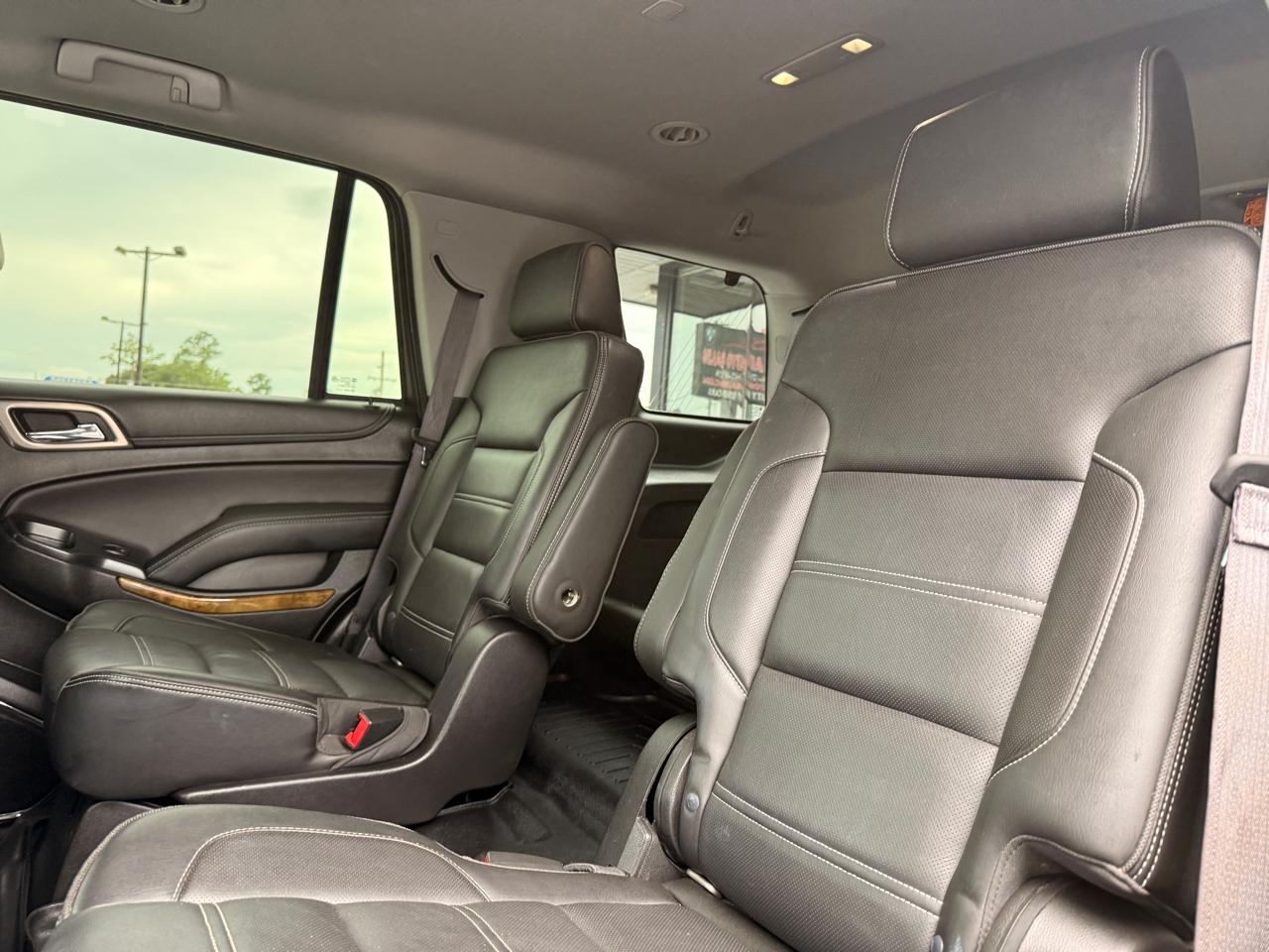 GMC Yukon Denali 4WD 2017