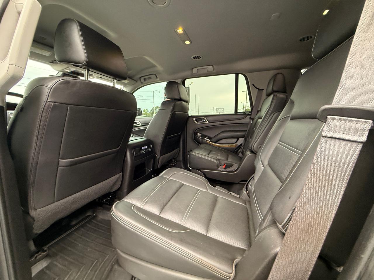 GMC Yukon Denali 4WD 2017