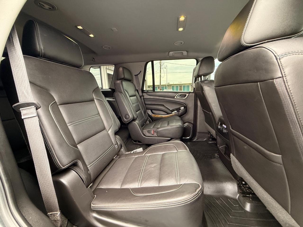 GMC Yukon Denali 4WD 2017