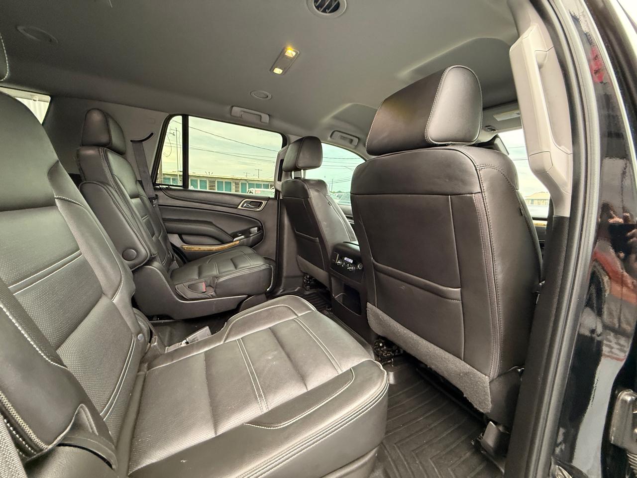 GMC Yukon Denali 4WD 2017