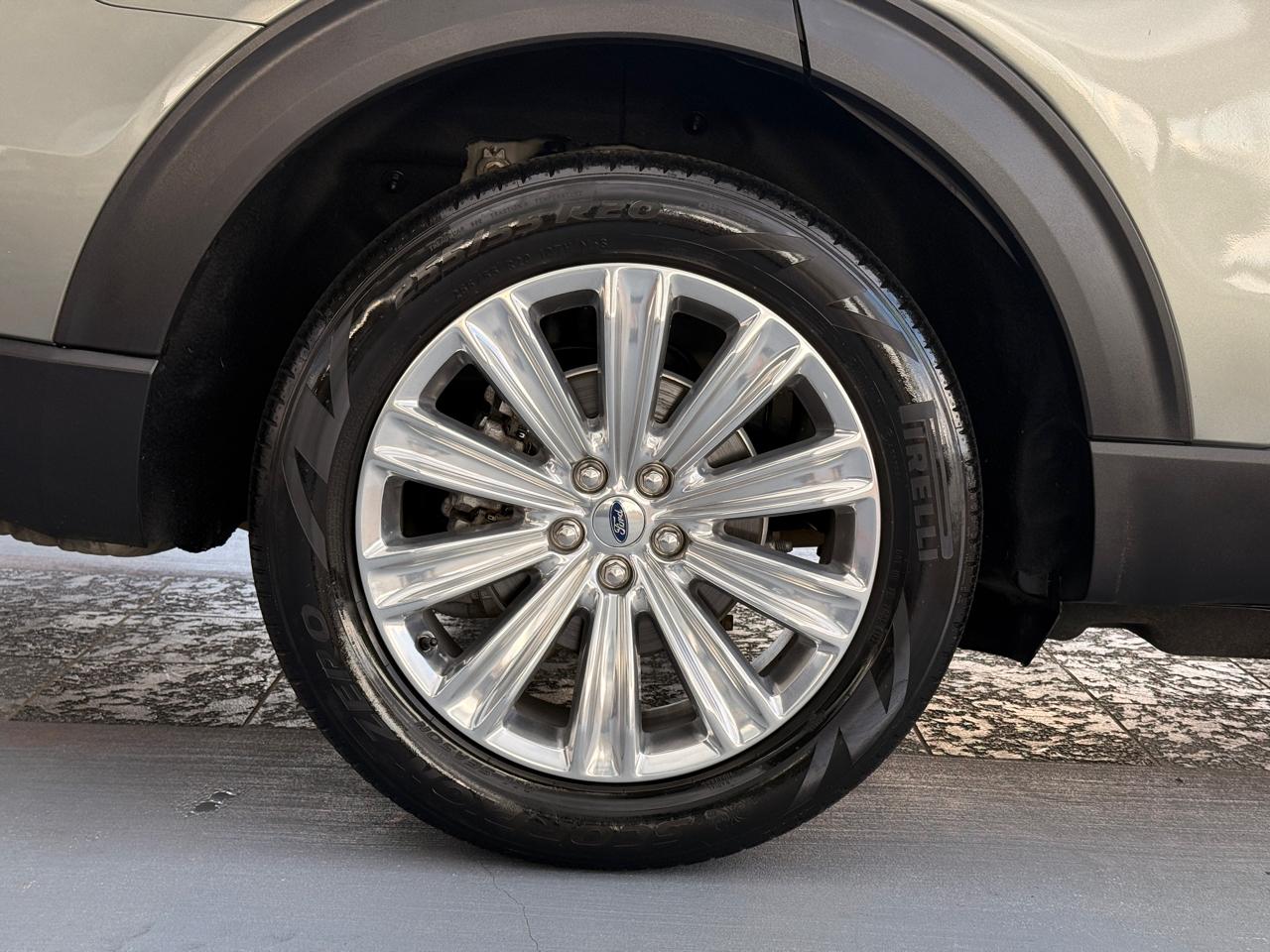 Ford Explorer Limited AWD 2020