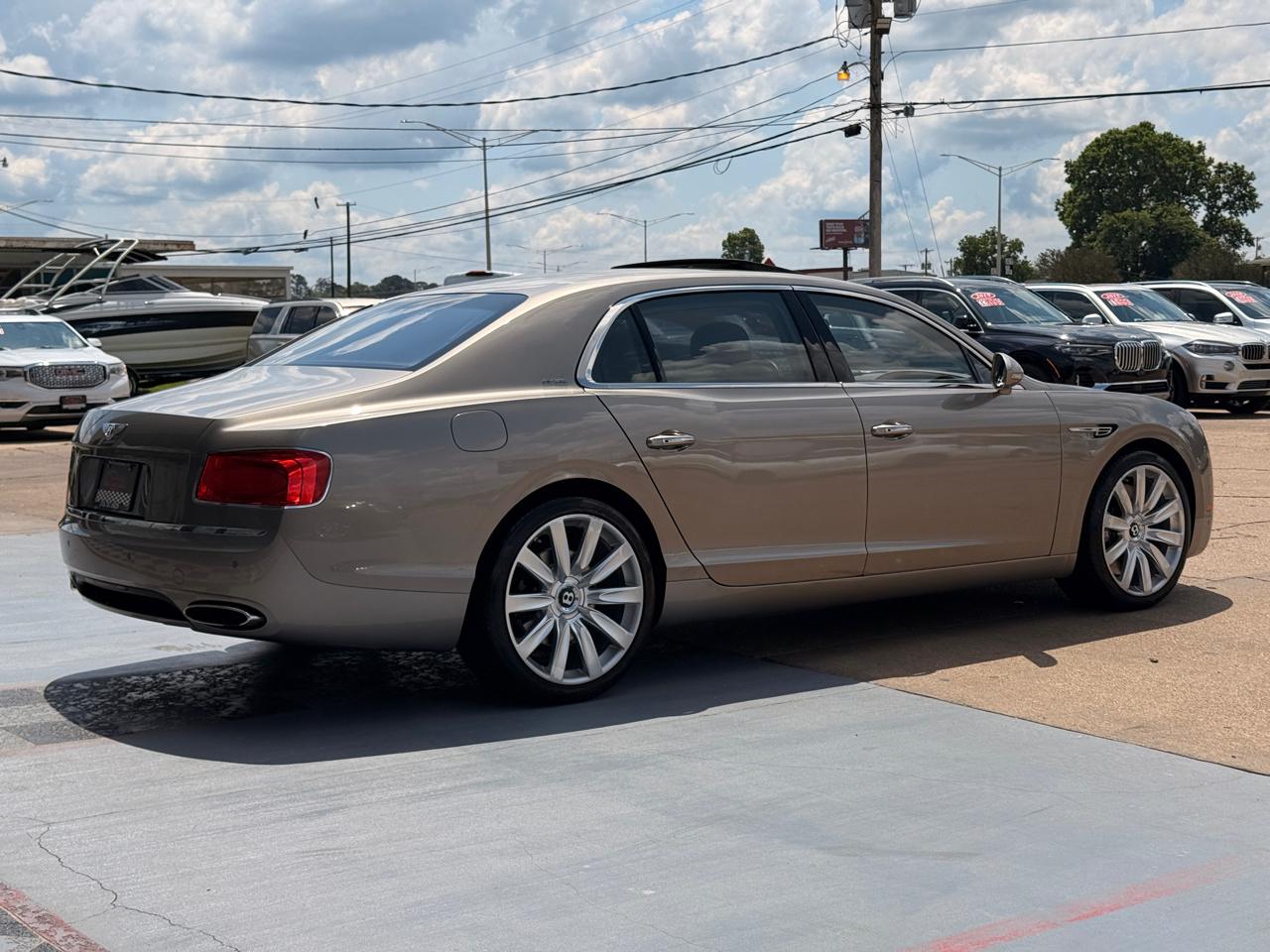 Bentley Flying Spur  2016