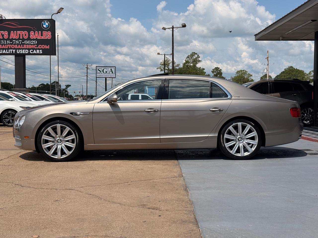 Bentley Flying Spur  2016