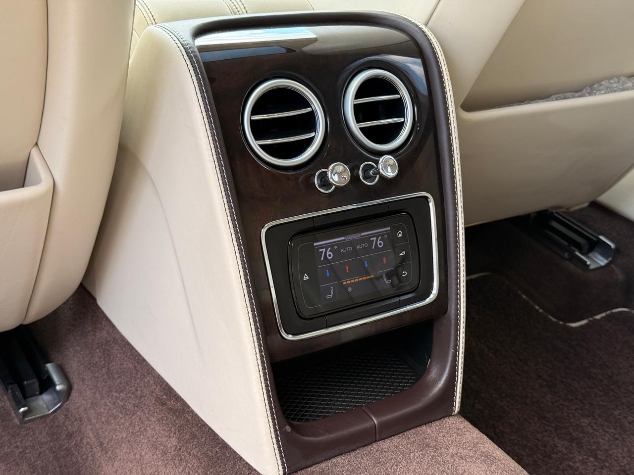 Bentley Flying Spur  2016