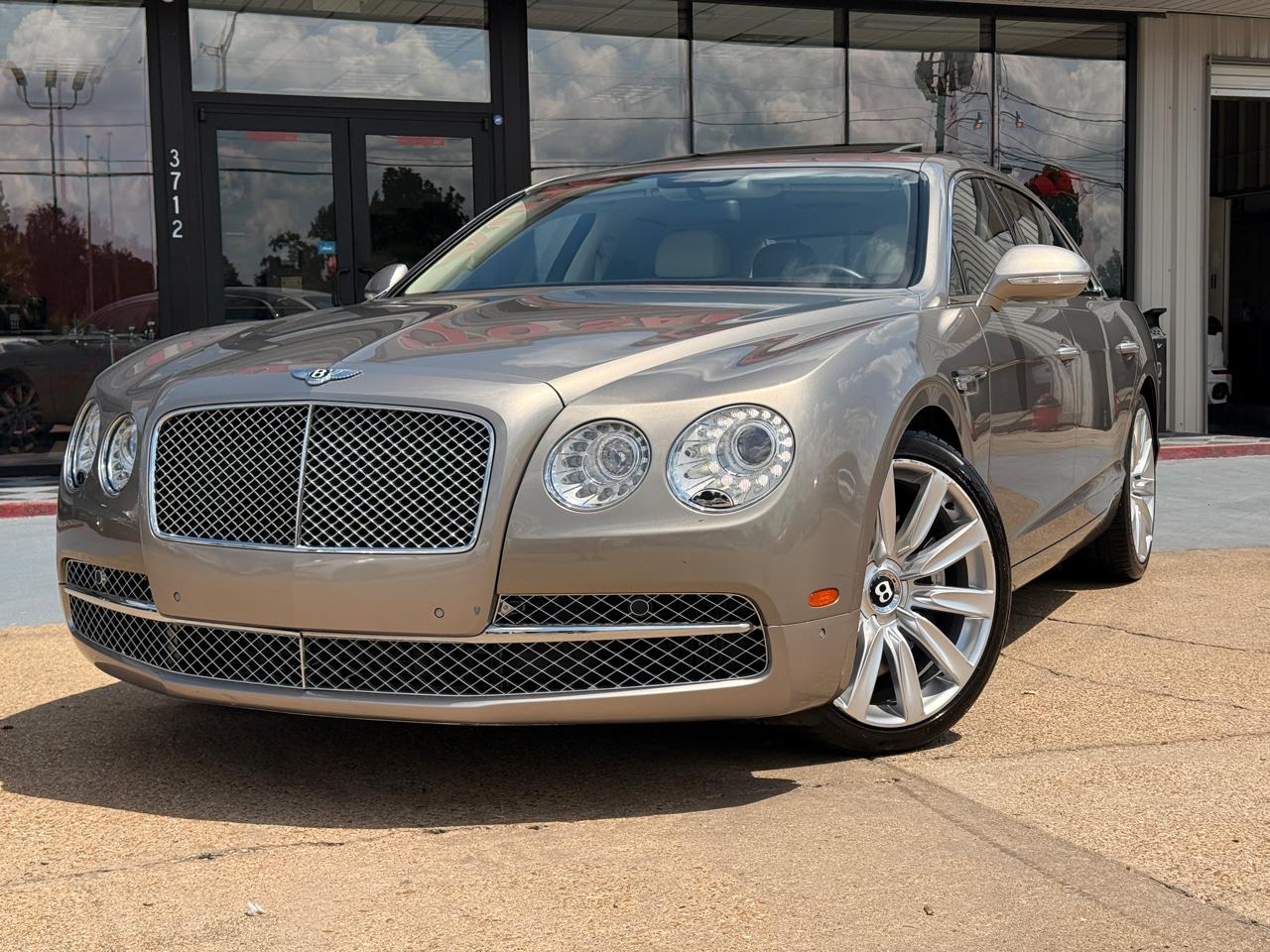 Bentley Flying Spur  2016