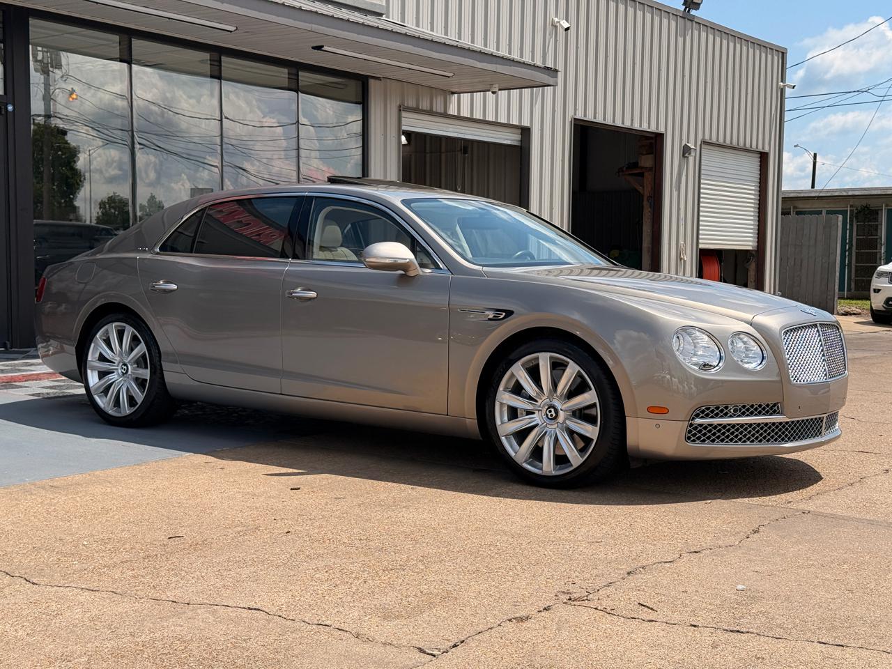 Bentley Flying Spur  2016