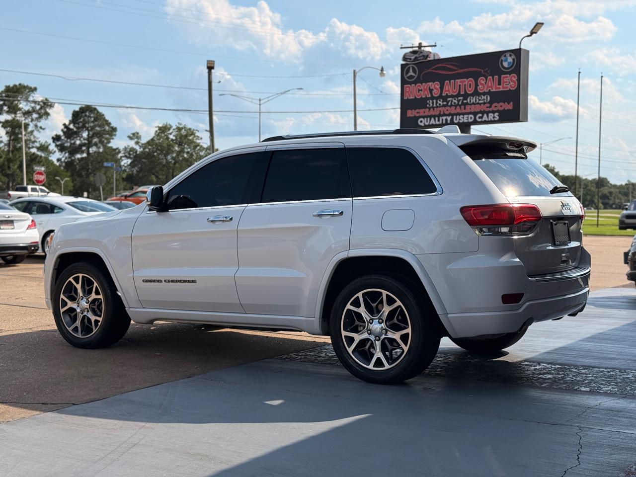 Jeep Grand Cherokee Overland 2WD 2021