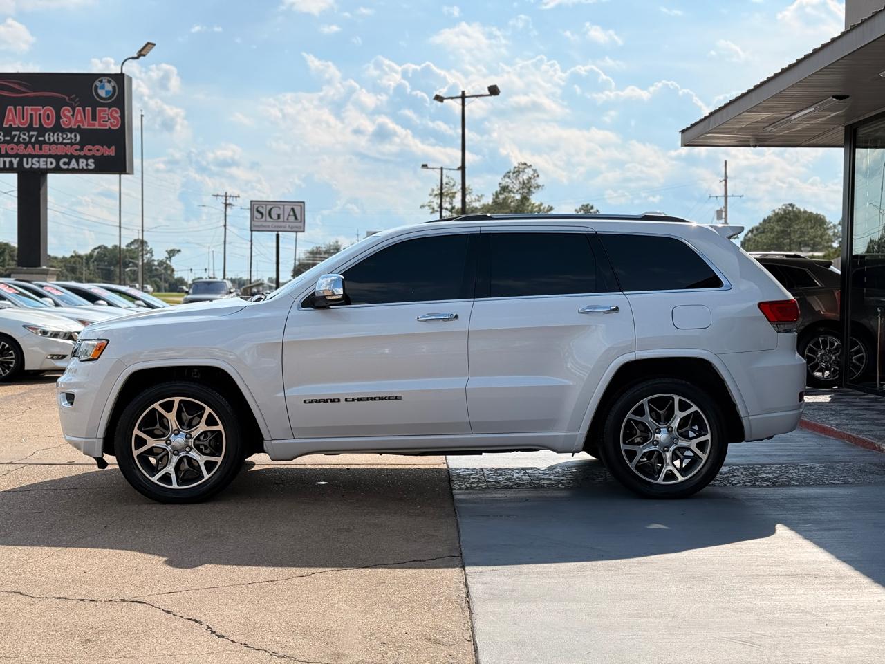 Jeep Grand Cherokee Overland 2WD 2021