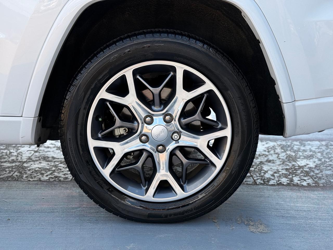 Jeep Grand Cherokee Overland 2WD 2021