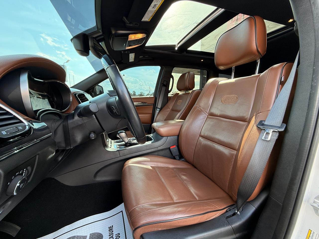 Jeep Grand Cherokee Overland 2WD 2021
