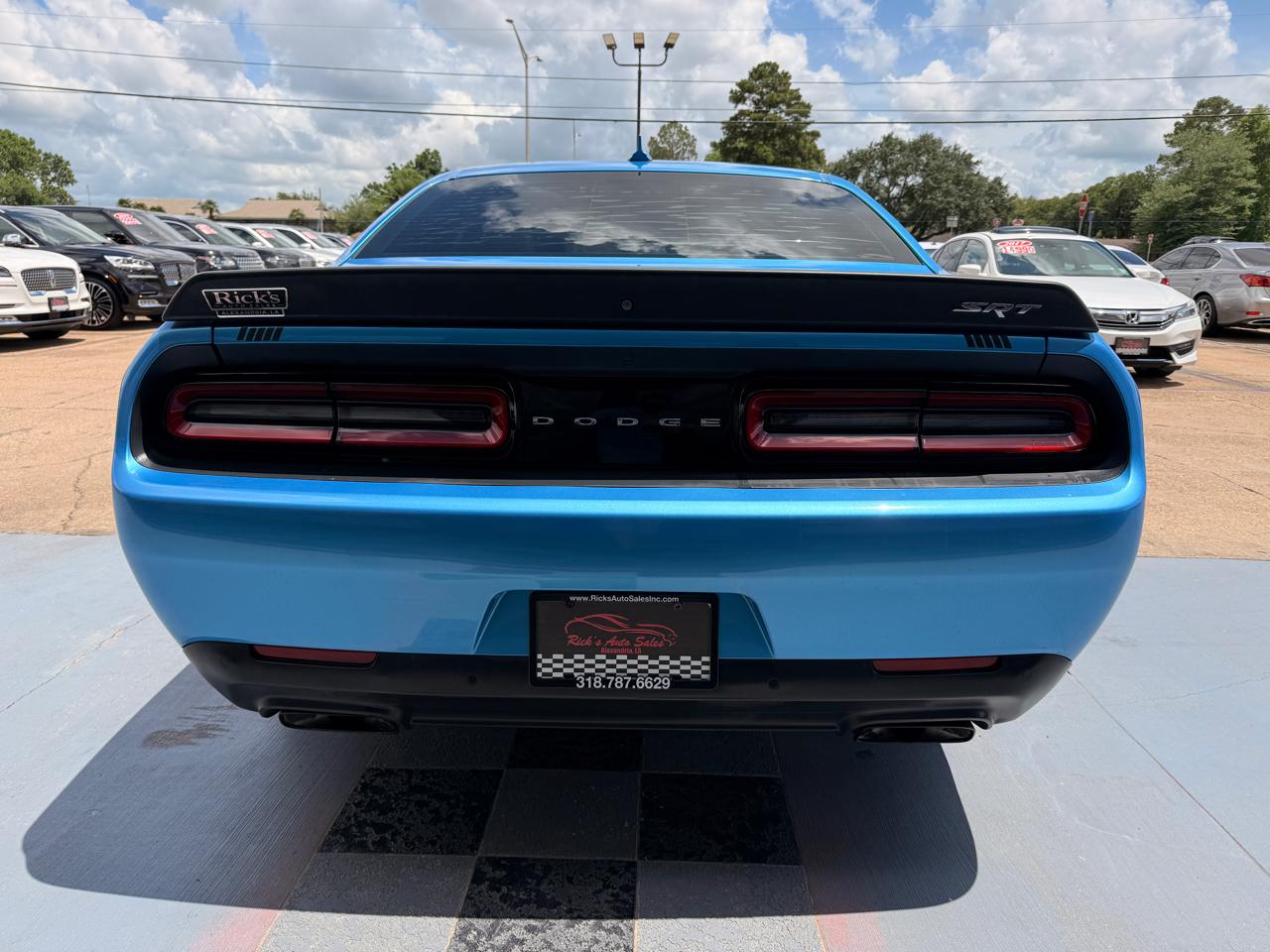 Dodge Challenger SRT Hellcat 2015