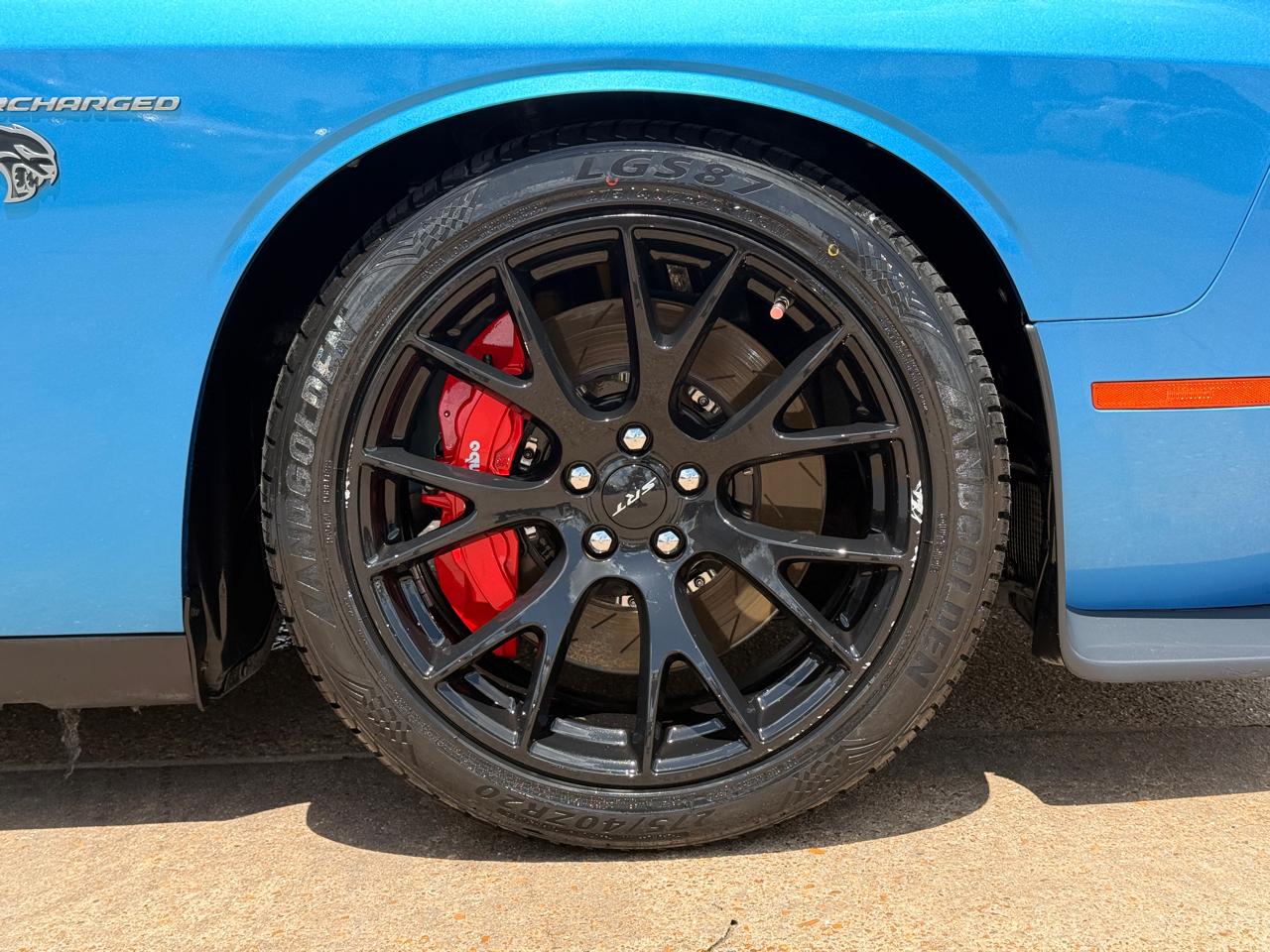 Dodge Challenger SRT Hellcat 2015
