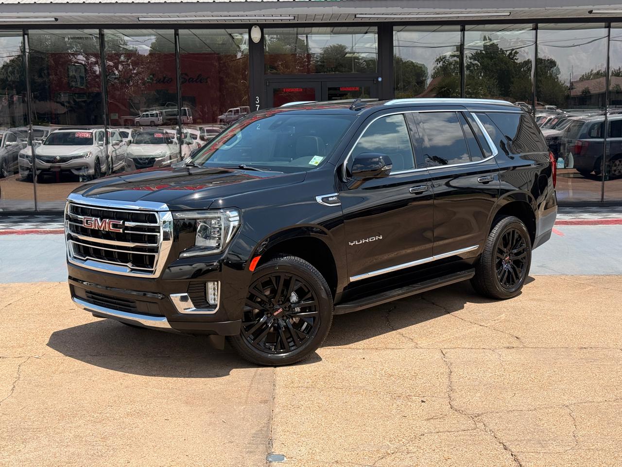 GMC Yukon SLT 2WD 2021