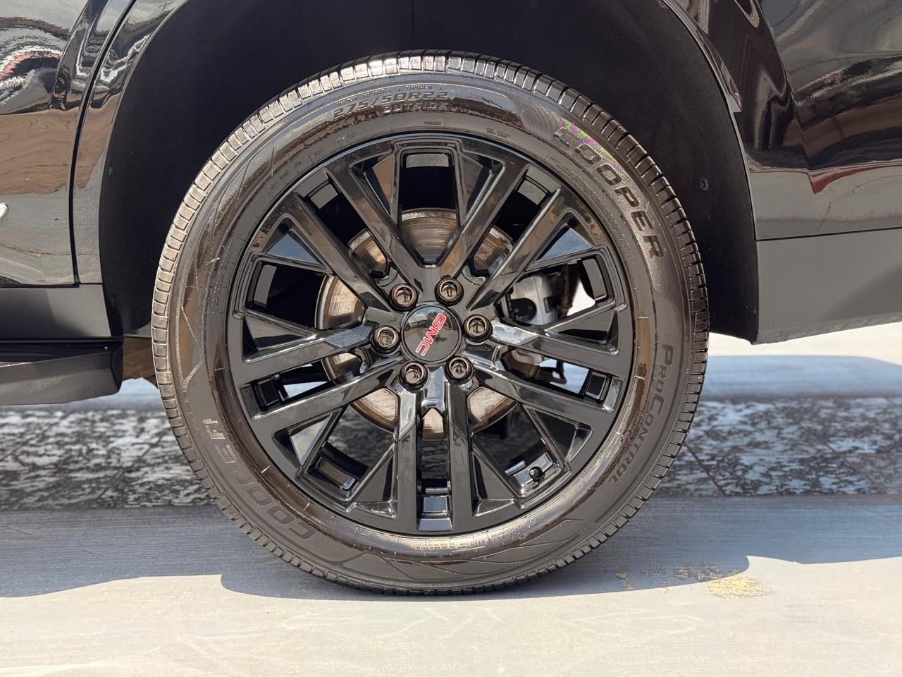 GMC Yukon SLT 2WD 2021