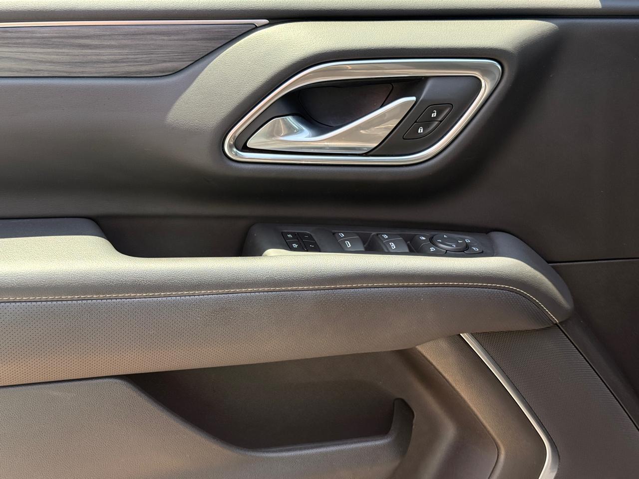 GMC Yukon SLT 2WD 2021