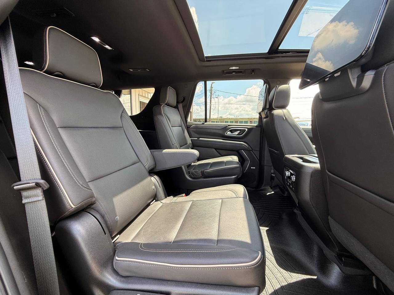 GMC Yukon SLT 2WD 2021