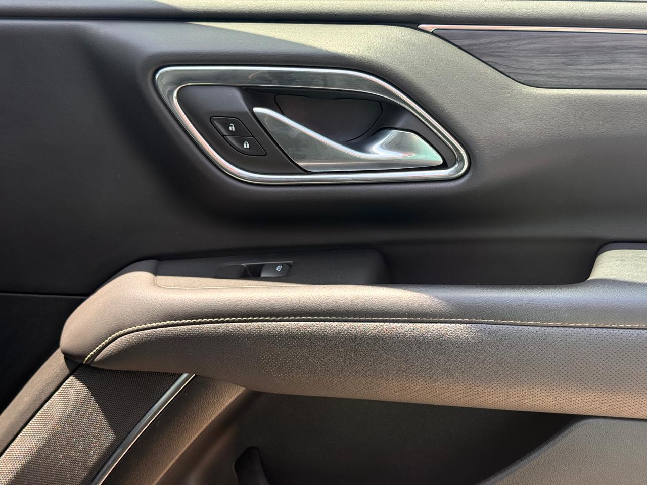 GMC Yukon SLT 2WD 2021