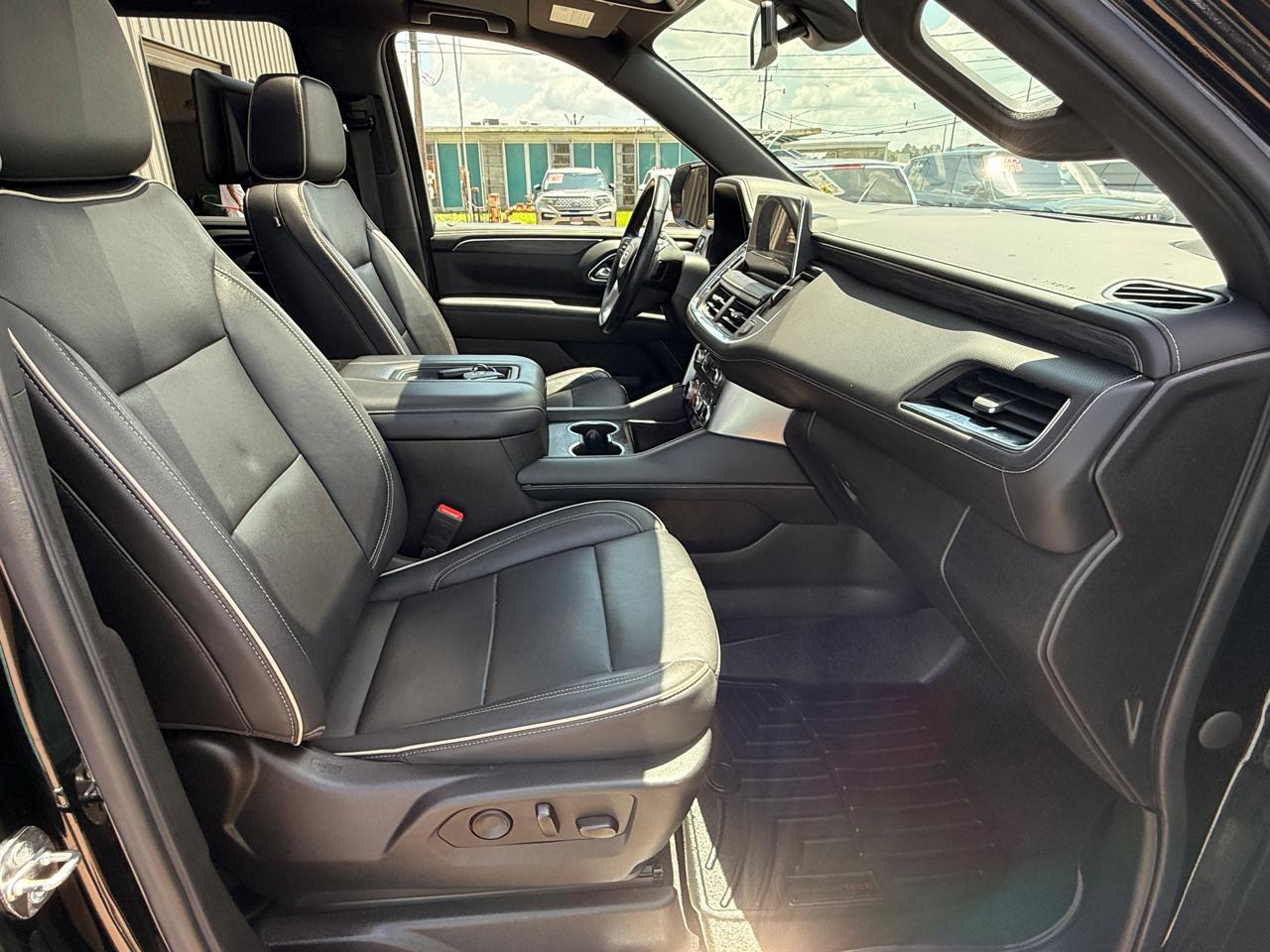 GMC Yukon SLT 2WD 2021