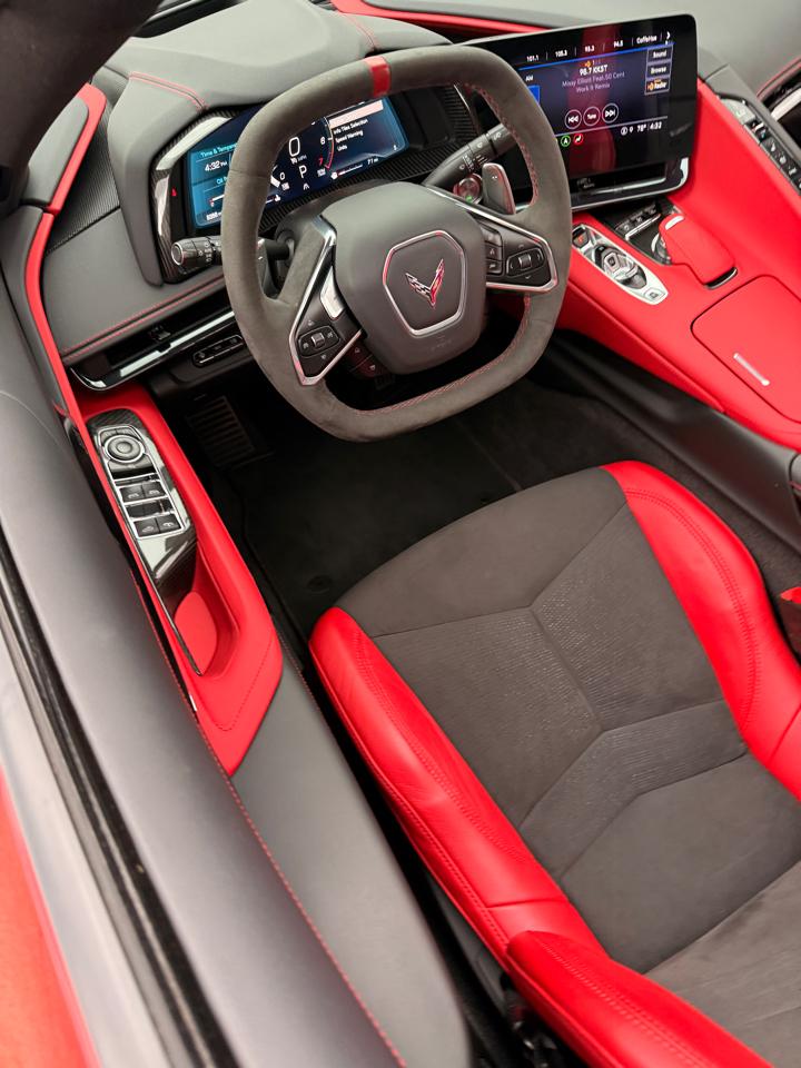 Chevrolet Corvette 2LT Convertible 2023