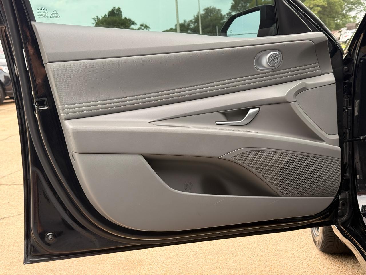Hyundai Elantra SEL 2023