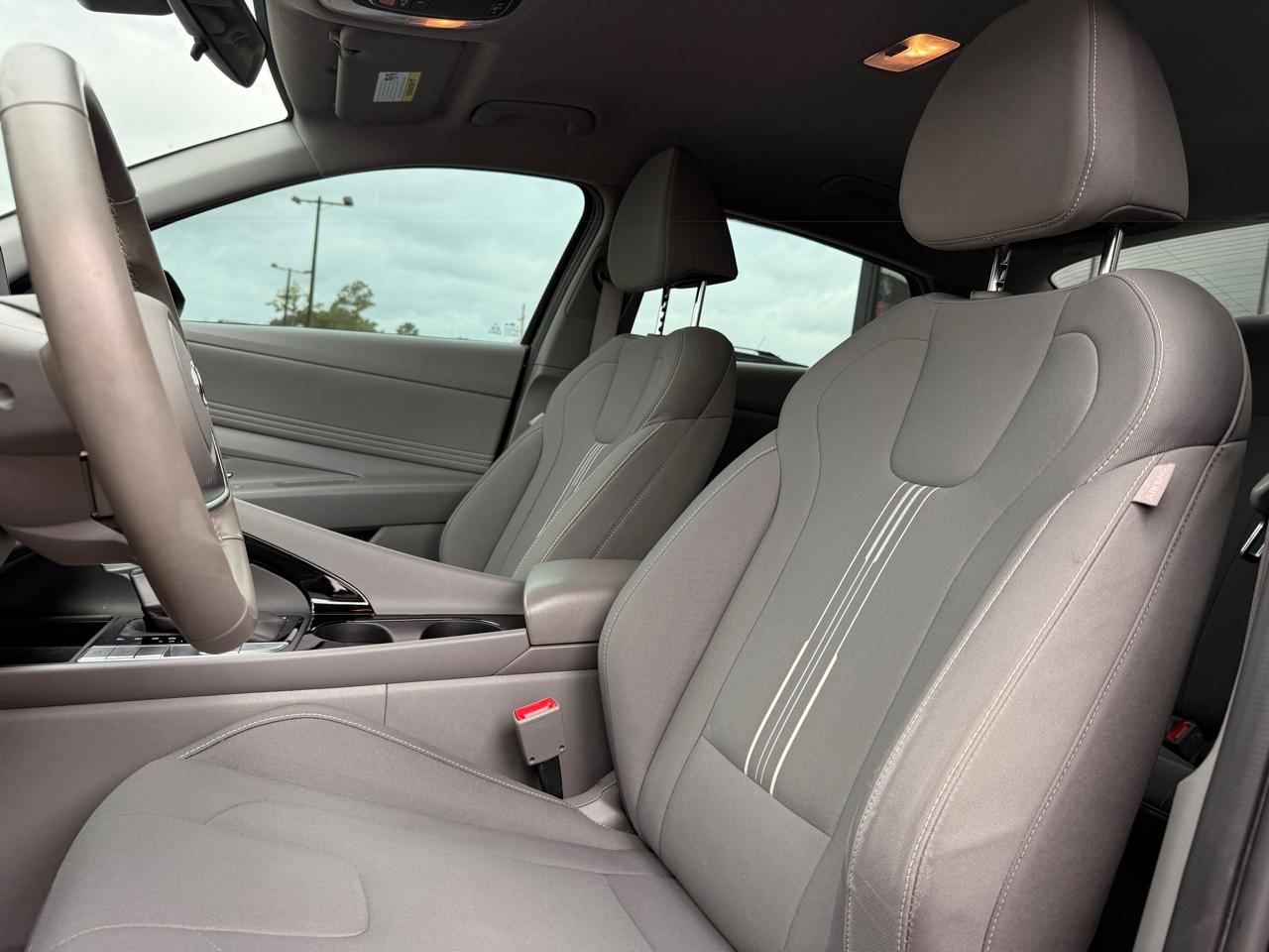 Hyundai Elantra SEL 2023