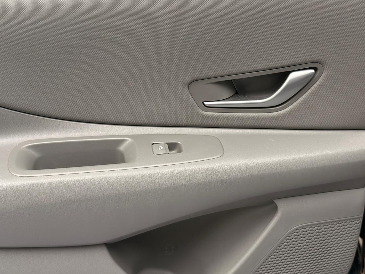 Hyundai Elantra SEL 2023