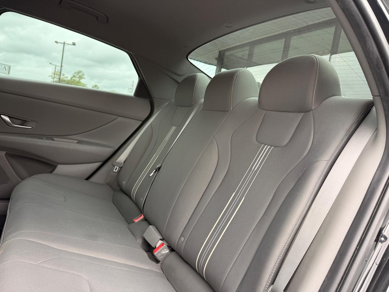 Hyundai Elantra SEL 2023