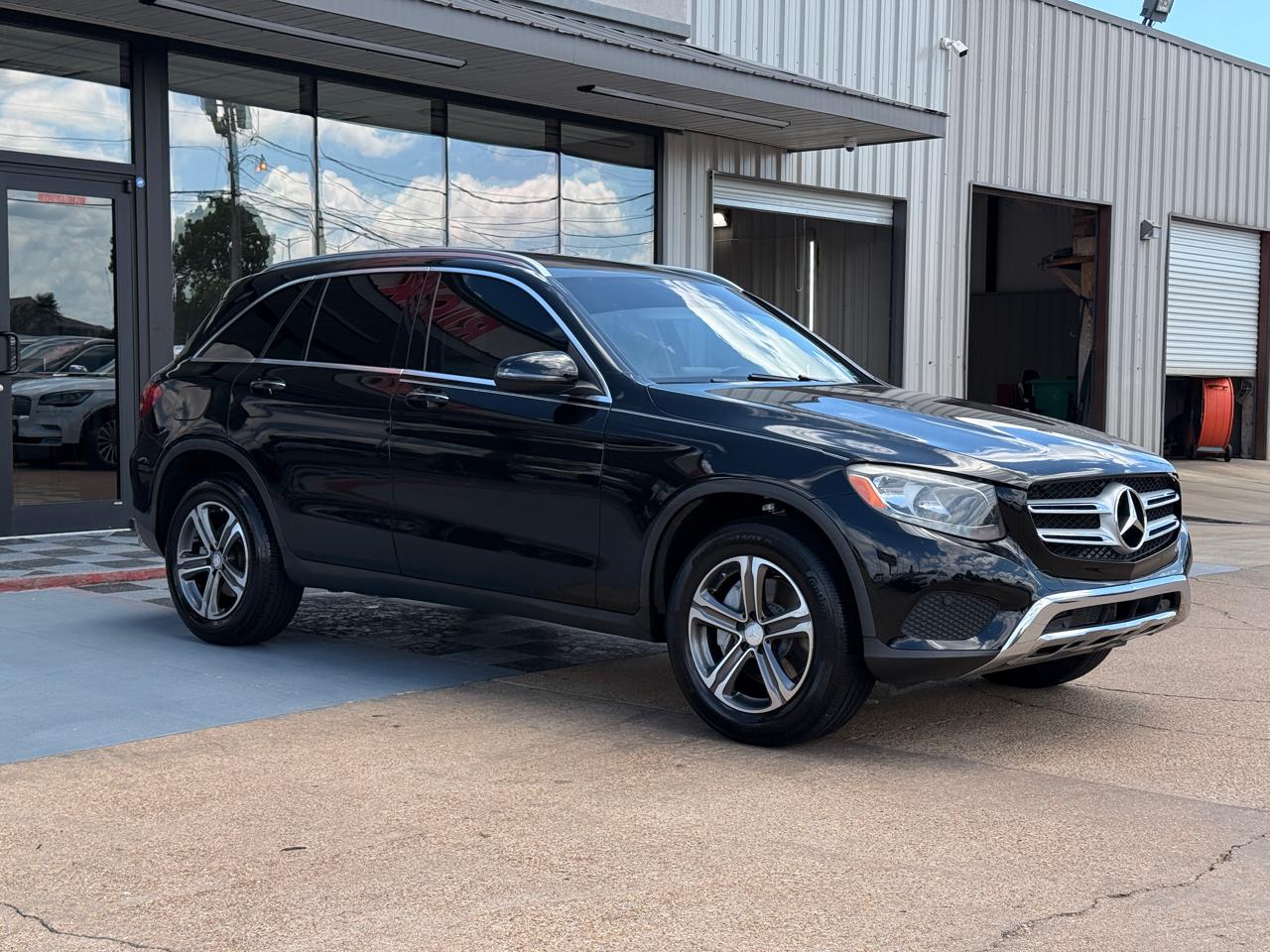 Mercedes-Benz GLC-Class GLC300 2016