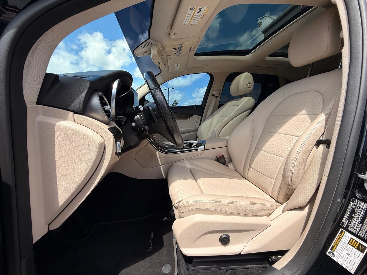 Mercedes-Benz GLC-Class GLC300 2016