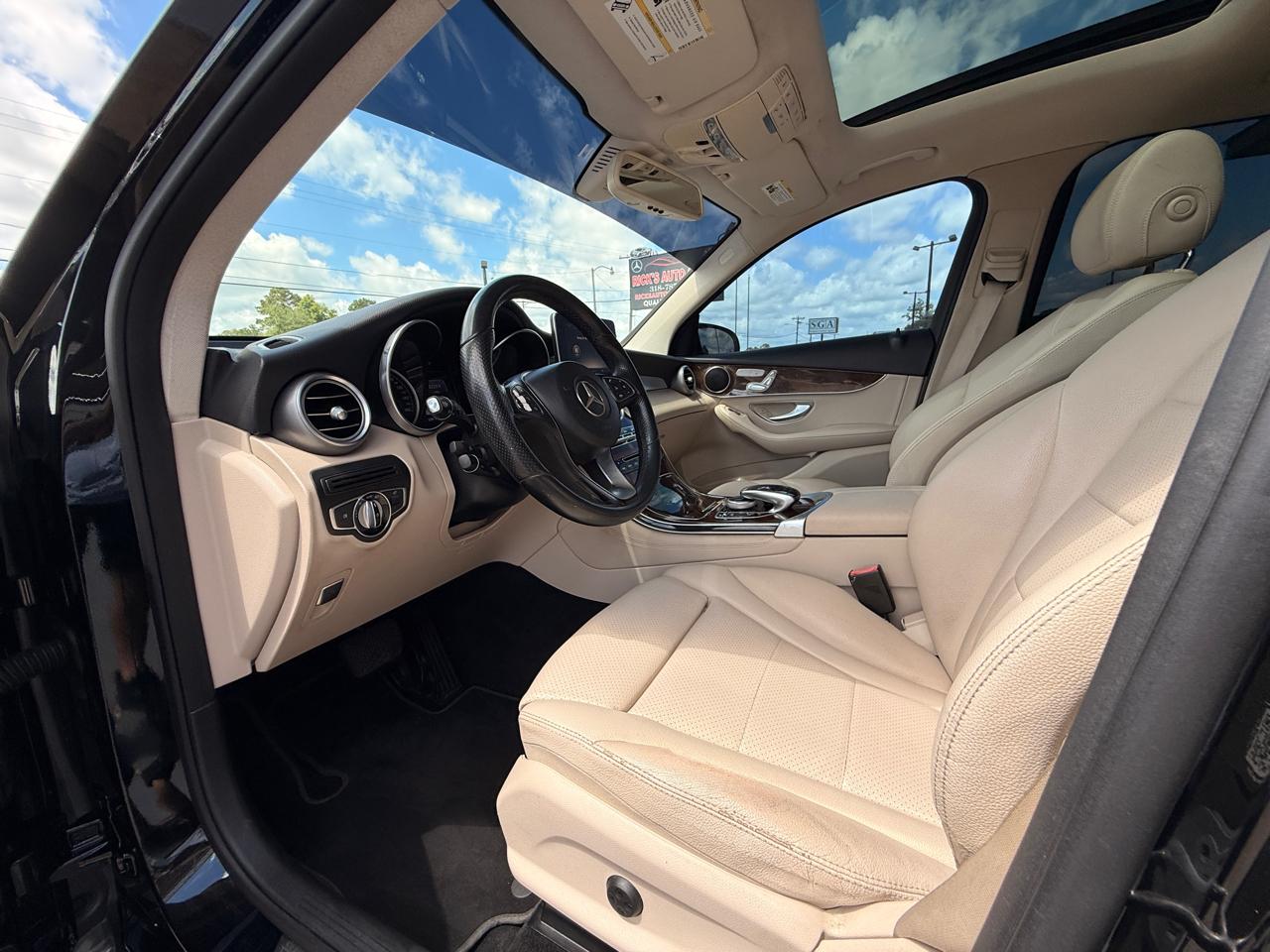 Mercedes-Benz GLC-Class GLC300 2016