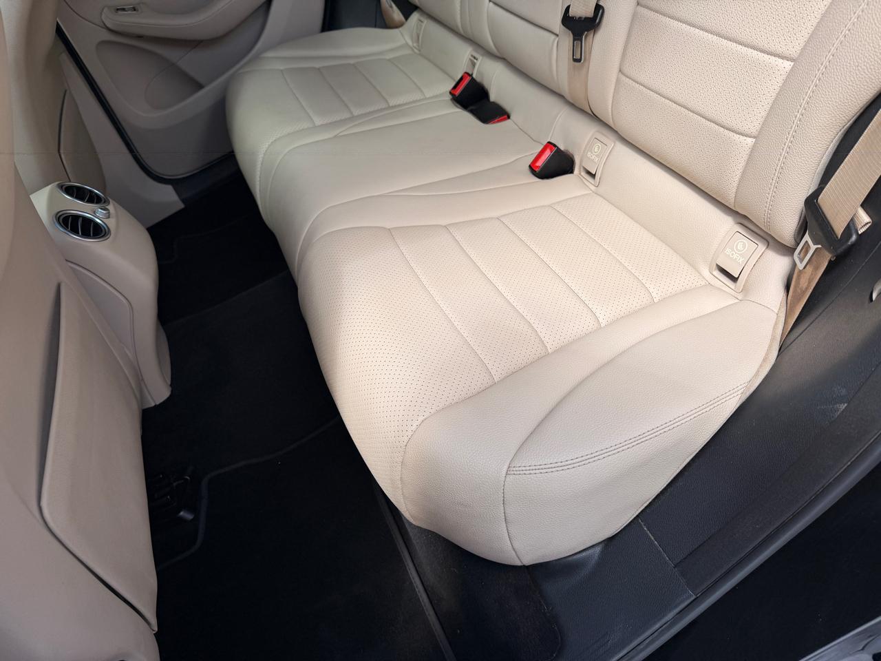 Mercedes-Benz GLC-Class GLC300 2016