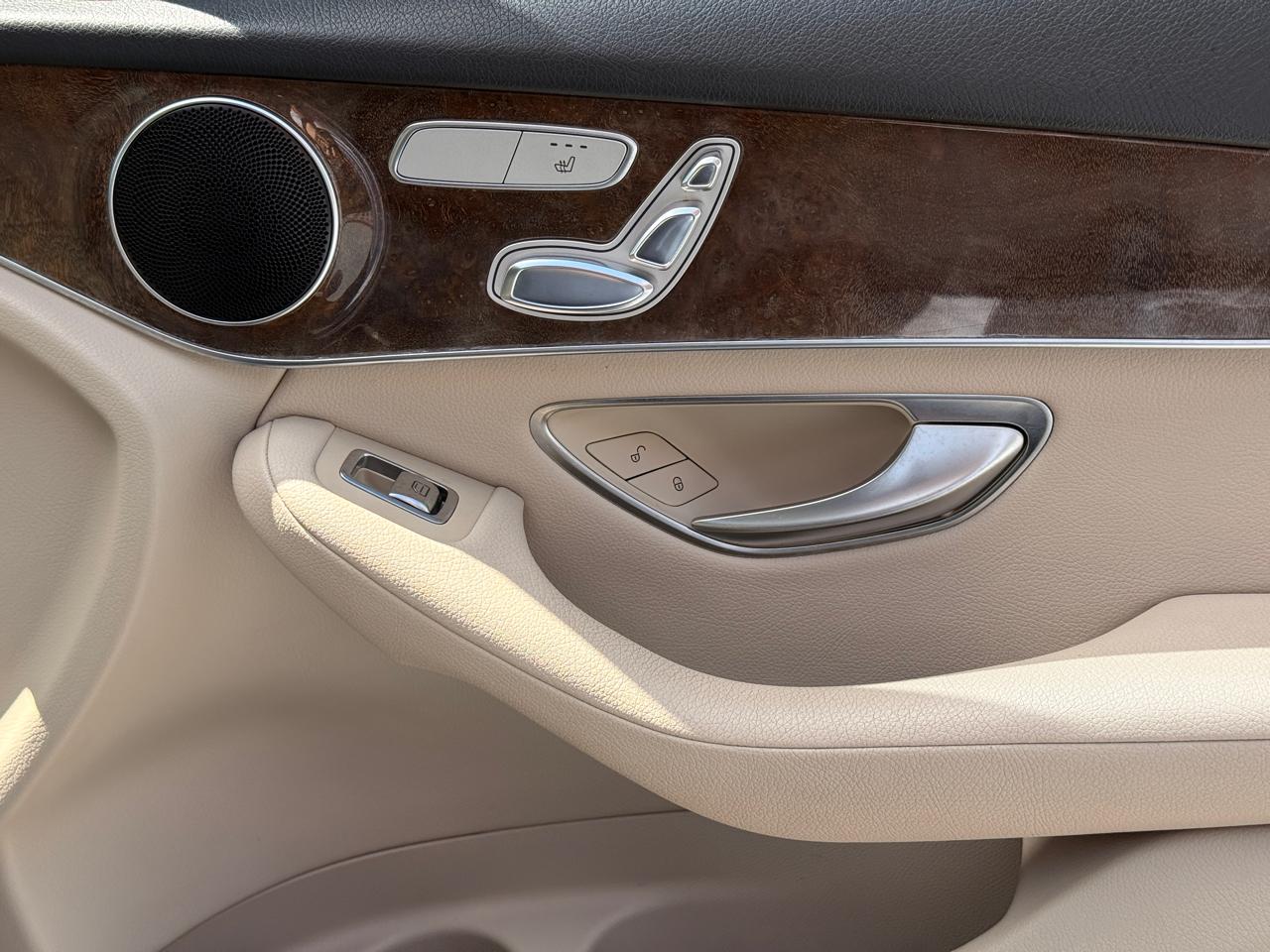 Mercedes-Benz GLC-Class GLC300 2016