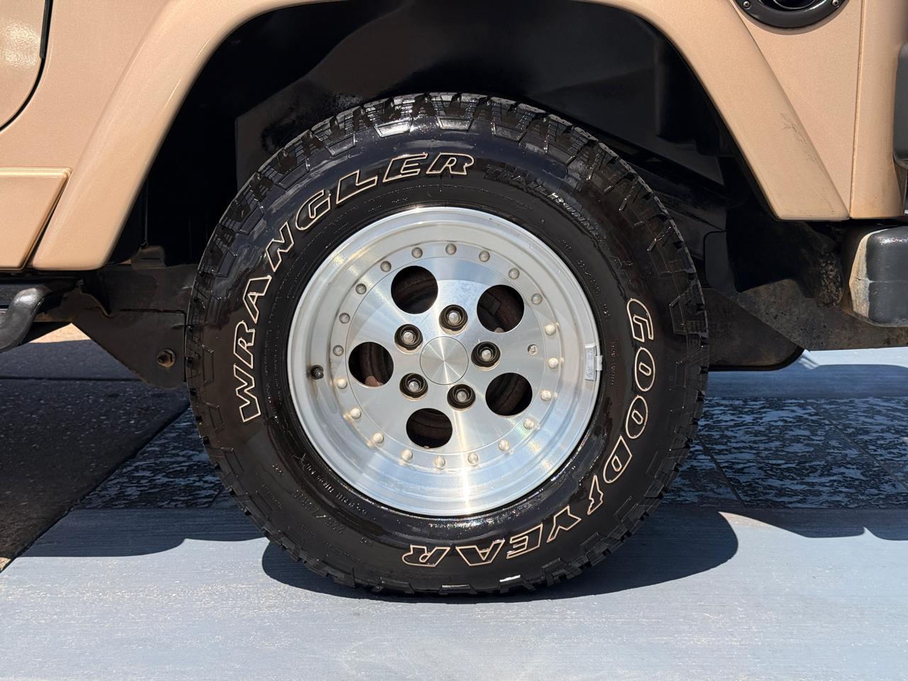 Jeep Wrangler Sahara 1999