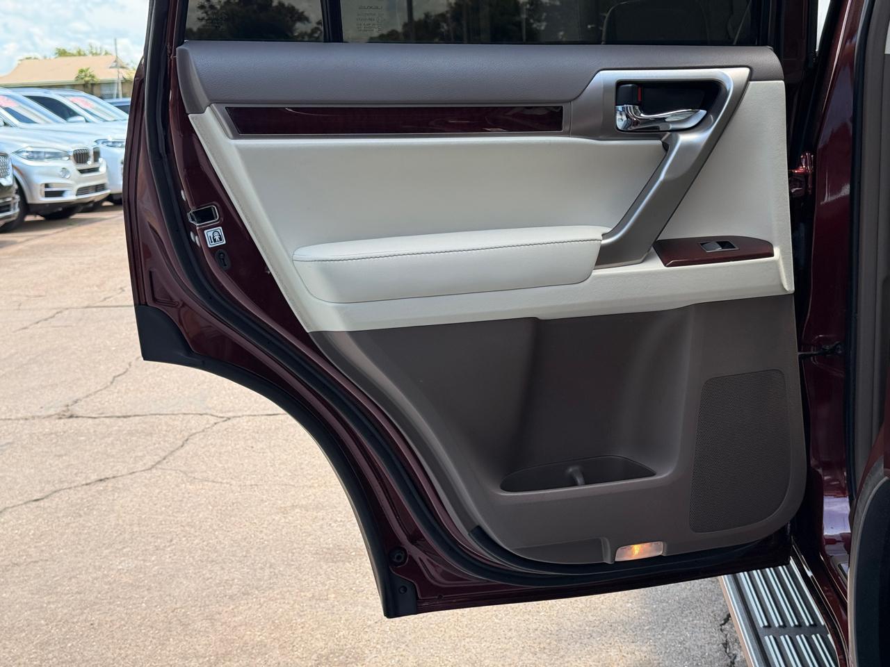 Lexus GX 460 Base 2019