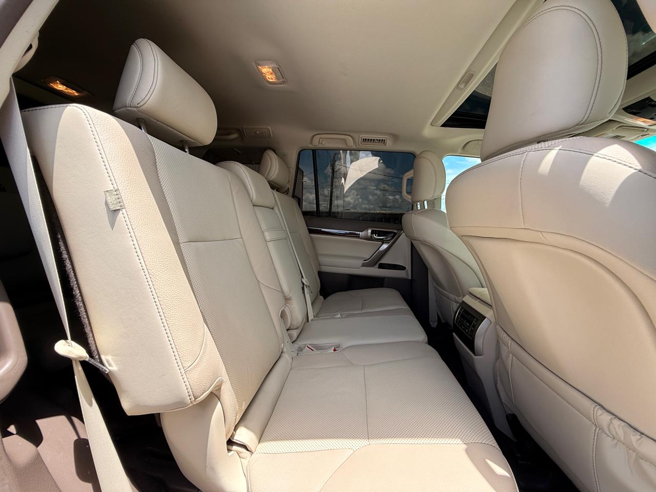 Lexus GX 460 Base 2019
