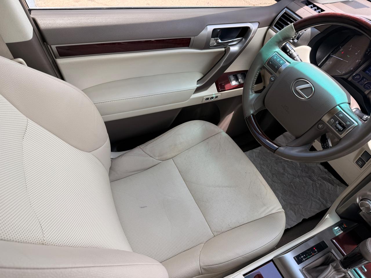 Lexus GX 460 Base 2019