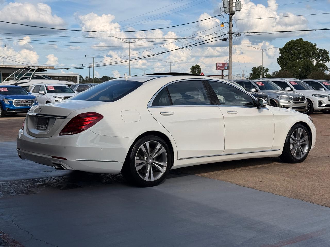 Mercedes-Benz S-Class S550 2015