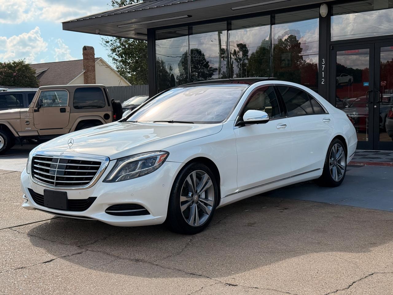 Mercedes-Benz S-Class S550 2015