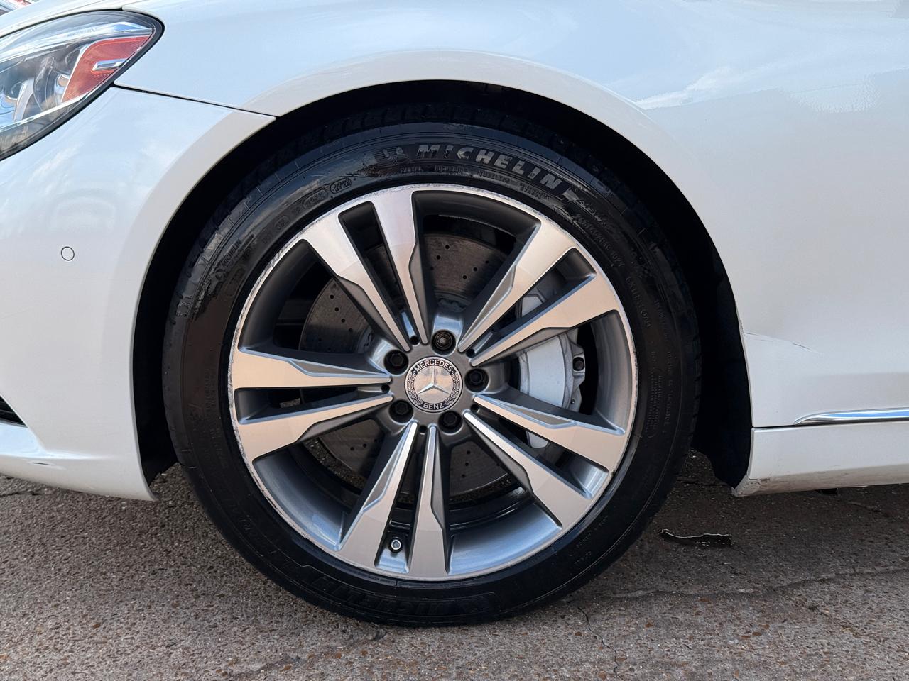 Mercedes-Benz S-Class S550 2015